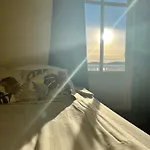 Victoria Hotel 3*