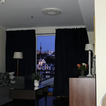 Ξενοδοχείο Victoria 3*